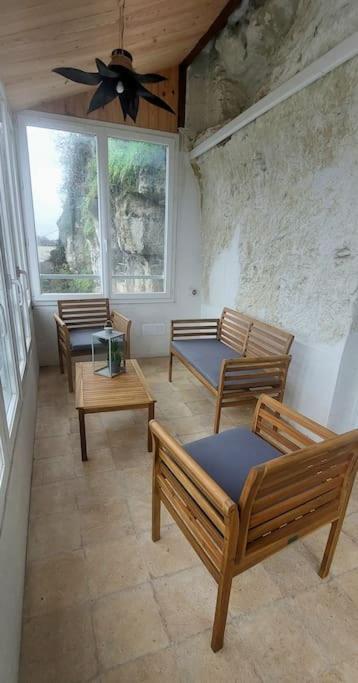 Troglo Entre Caves Et Chateaux Montlouis-sur-Loire Dış mekan fotoğraf